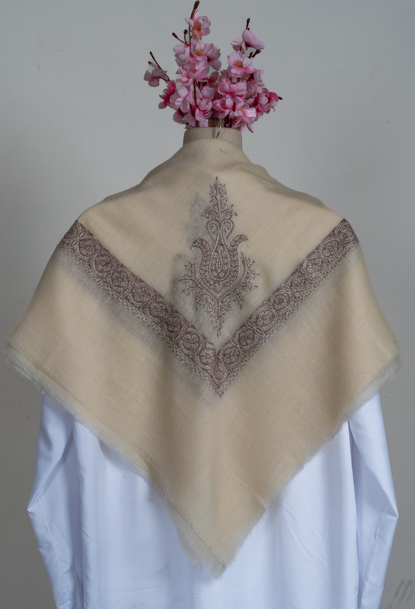 Mocha Lace Rumal — Pure Pashmina Sozni Hand Embroidered