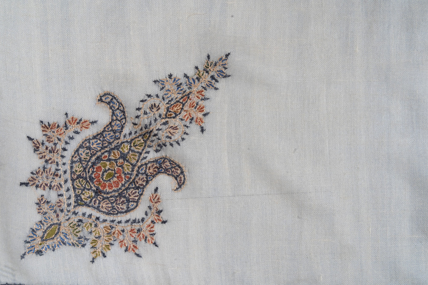 Misty Dawn Rumal — Pure Pashmina Sozni Hand Embroidered