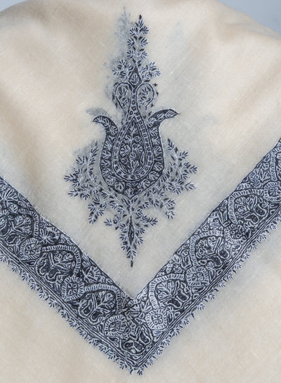 Midnight Veil Rumal — Pure Pashmina Sozni Hand Embroidered