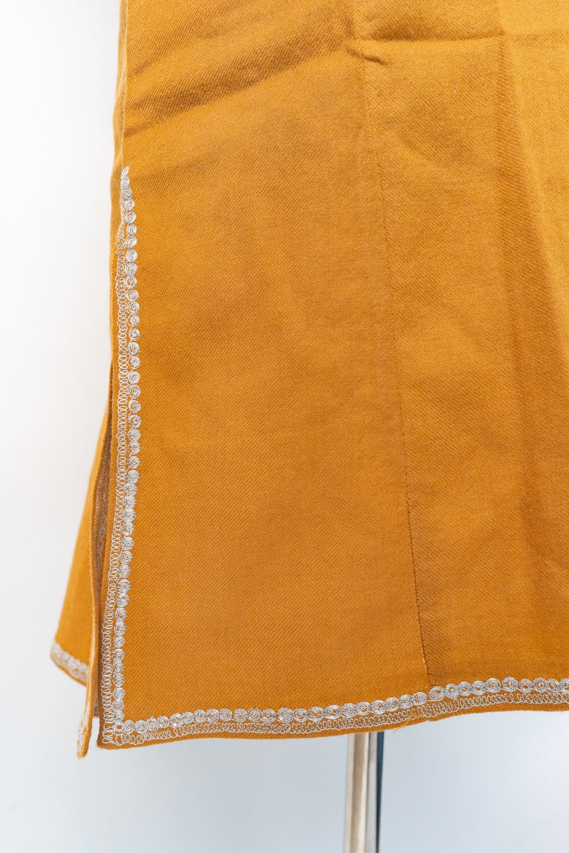 Golden Aura Kashmiri Pheran with Tilla Embroidery