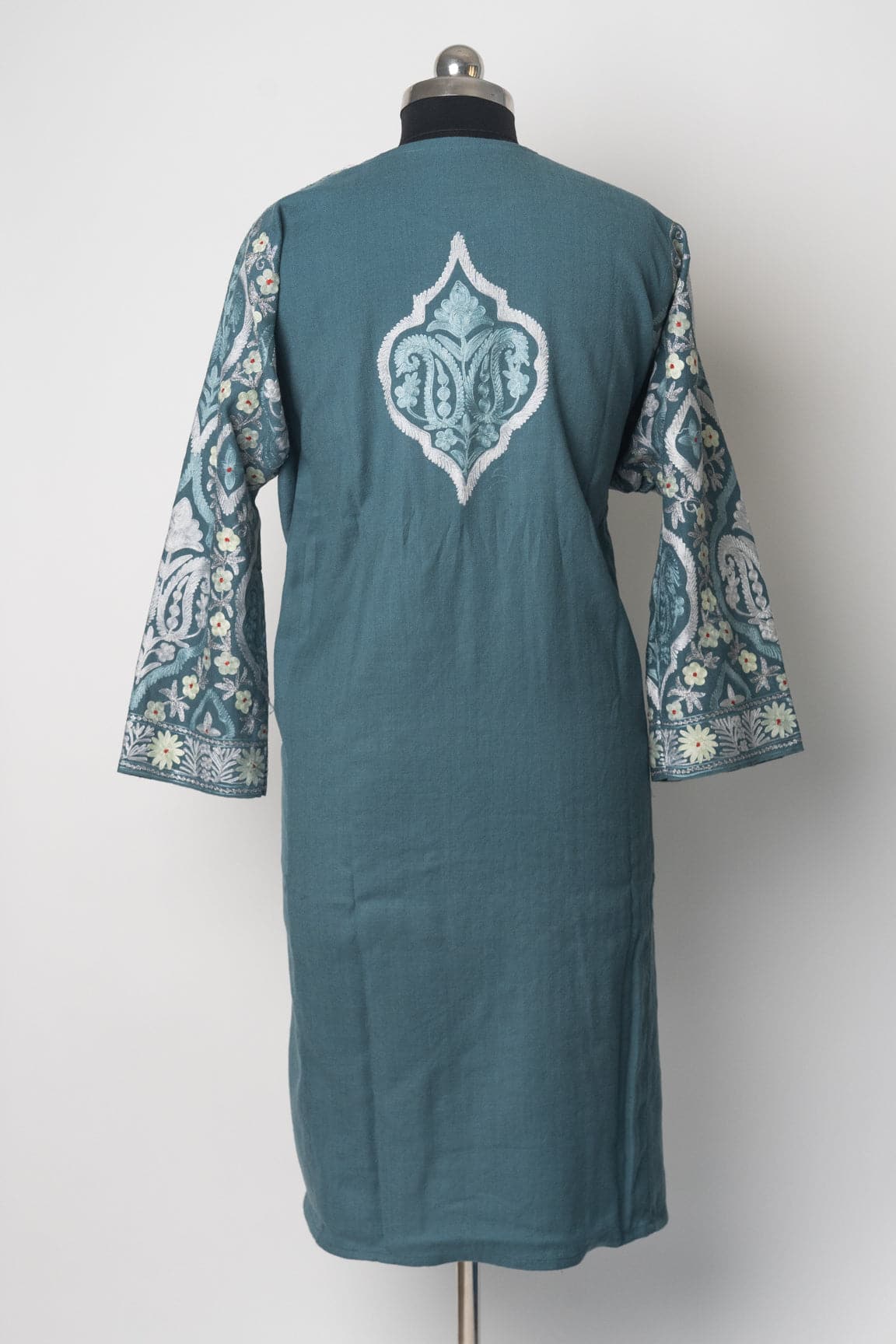 Moonlit Elegance Kashmiri Pheran with Aari & Zari Embroidery