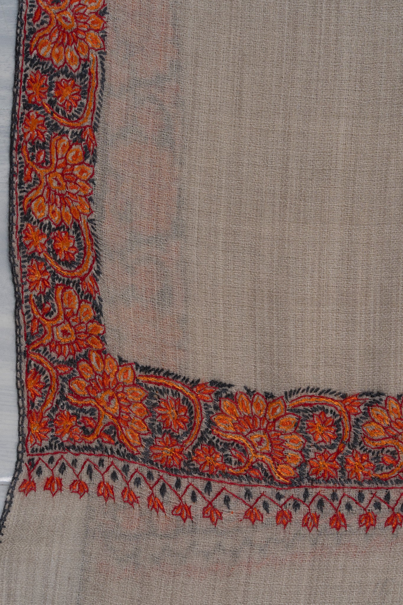 Ivory Drift — 2.5 Yards Sozni Hand-Embroidered Shawl