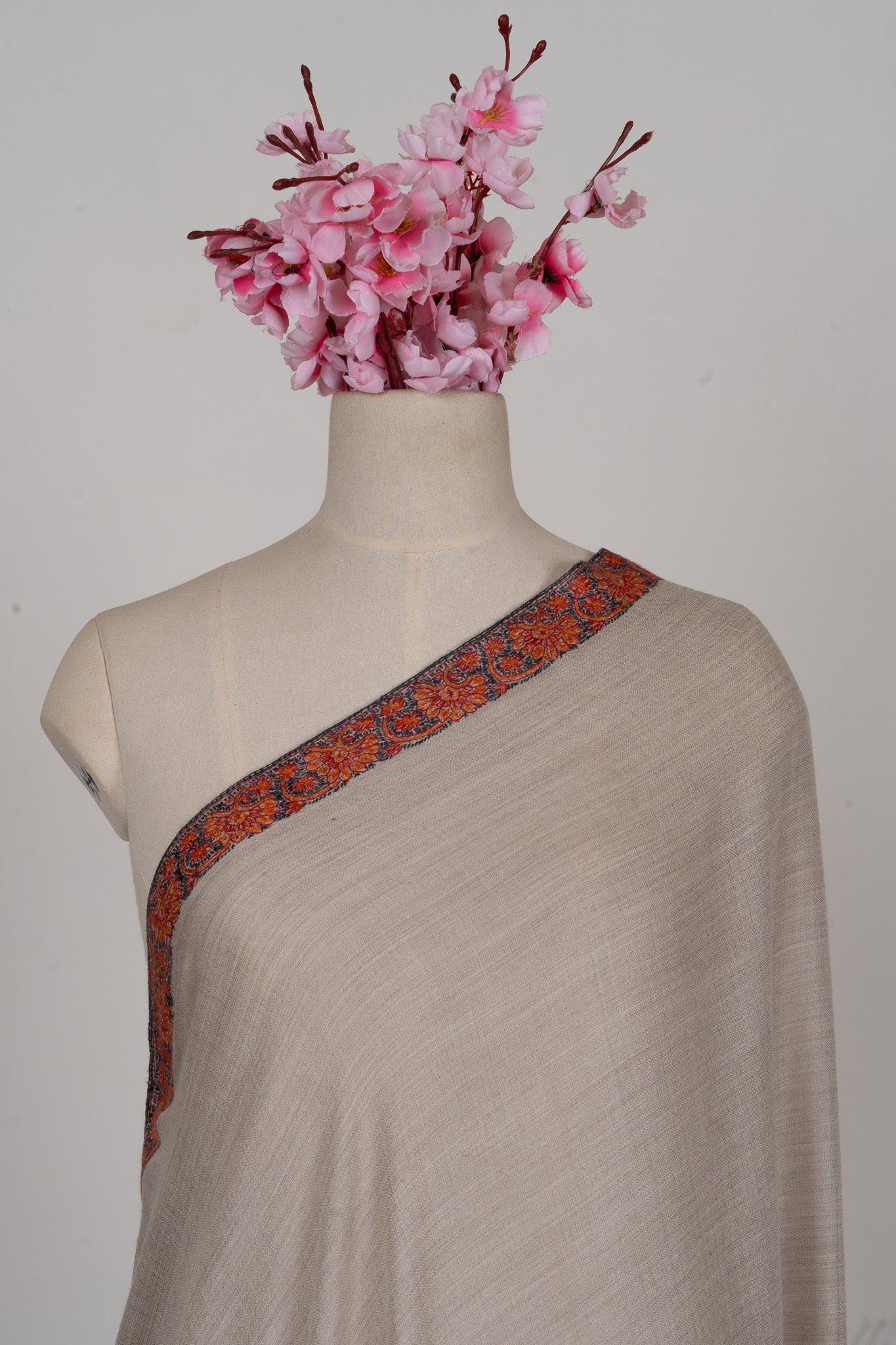 Ivory Drift — 2.5 Yards Sozni Hand-Embroidered Shawl