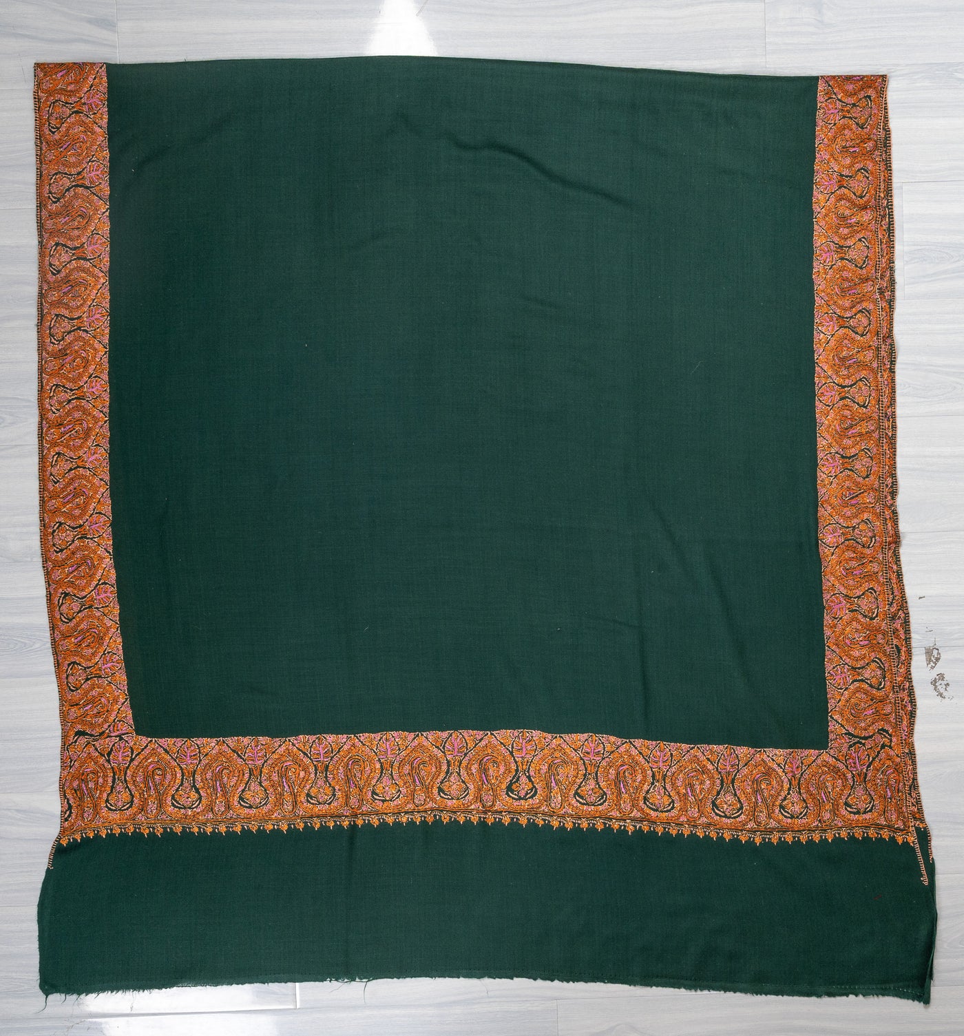 Emerald Poise — 2.5 Yards Sozni Hand-Embroidered Shawl