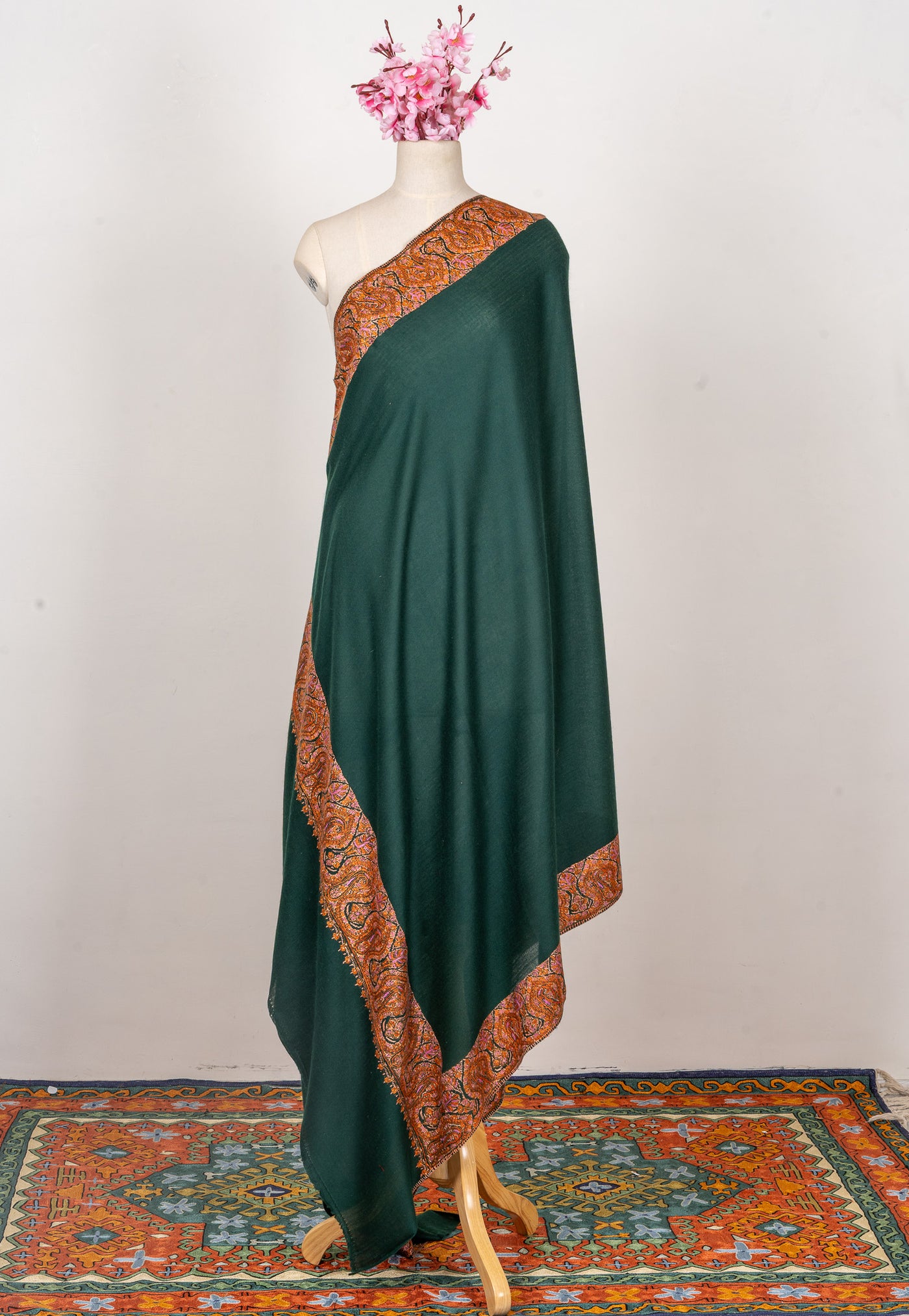 Emerald Poise — 2.5 Yards Sozni Hand-Embroidered Shawl