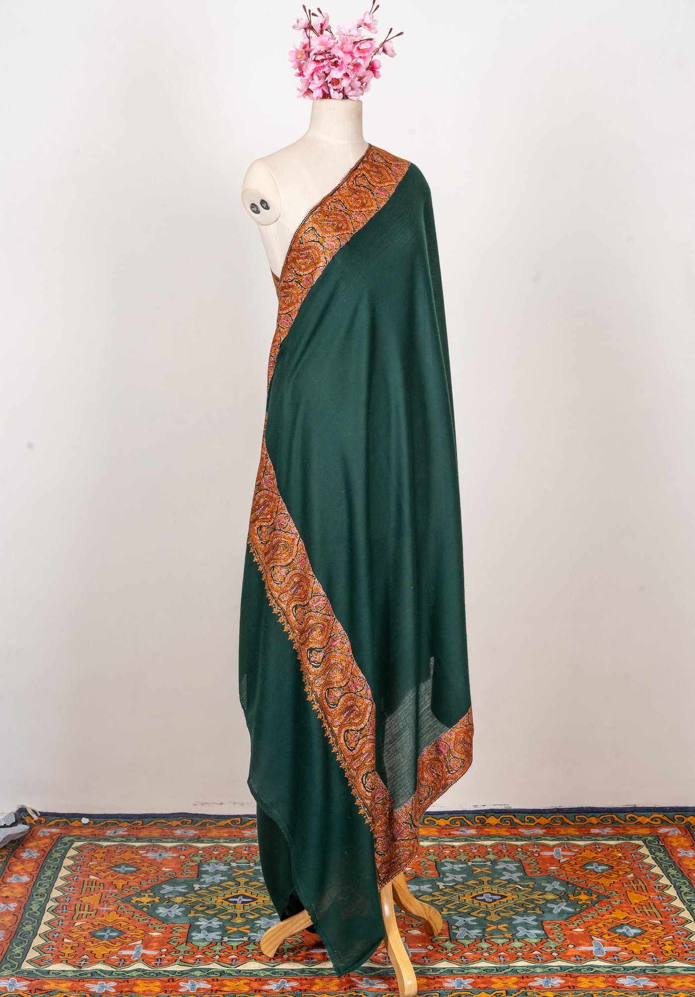 Emerald Poise — 2.5 Yards Sozni Hand-Embroidered Shawl