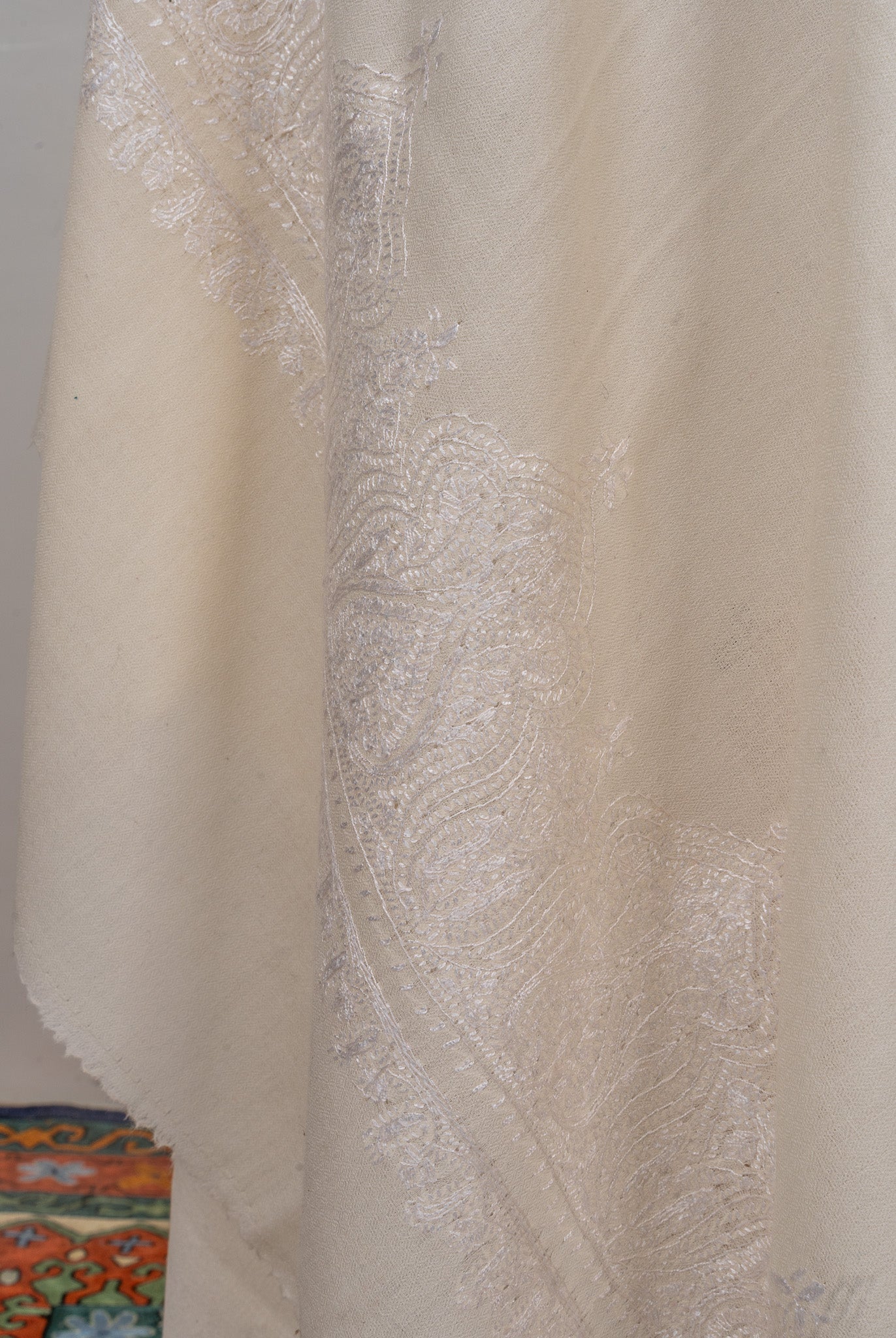 Ivory Whisper — 2.5 Yards Sozni Hand-Embroidered Shawl