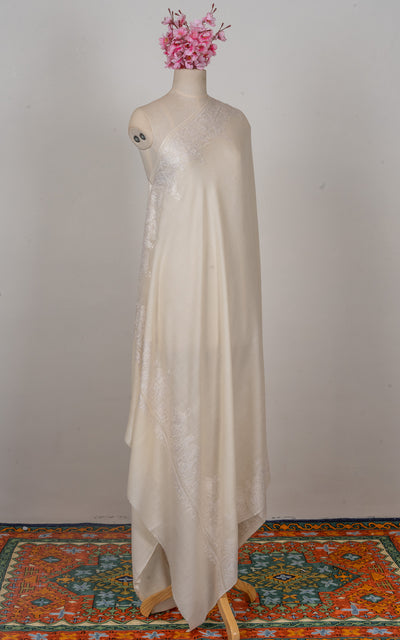 Ivory Whisper — 2.5 Yards Sozni Hand-Embroidered Shawl