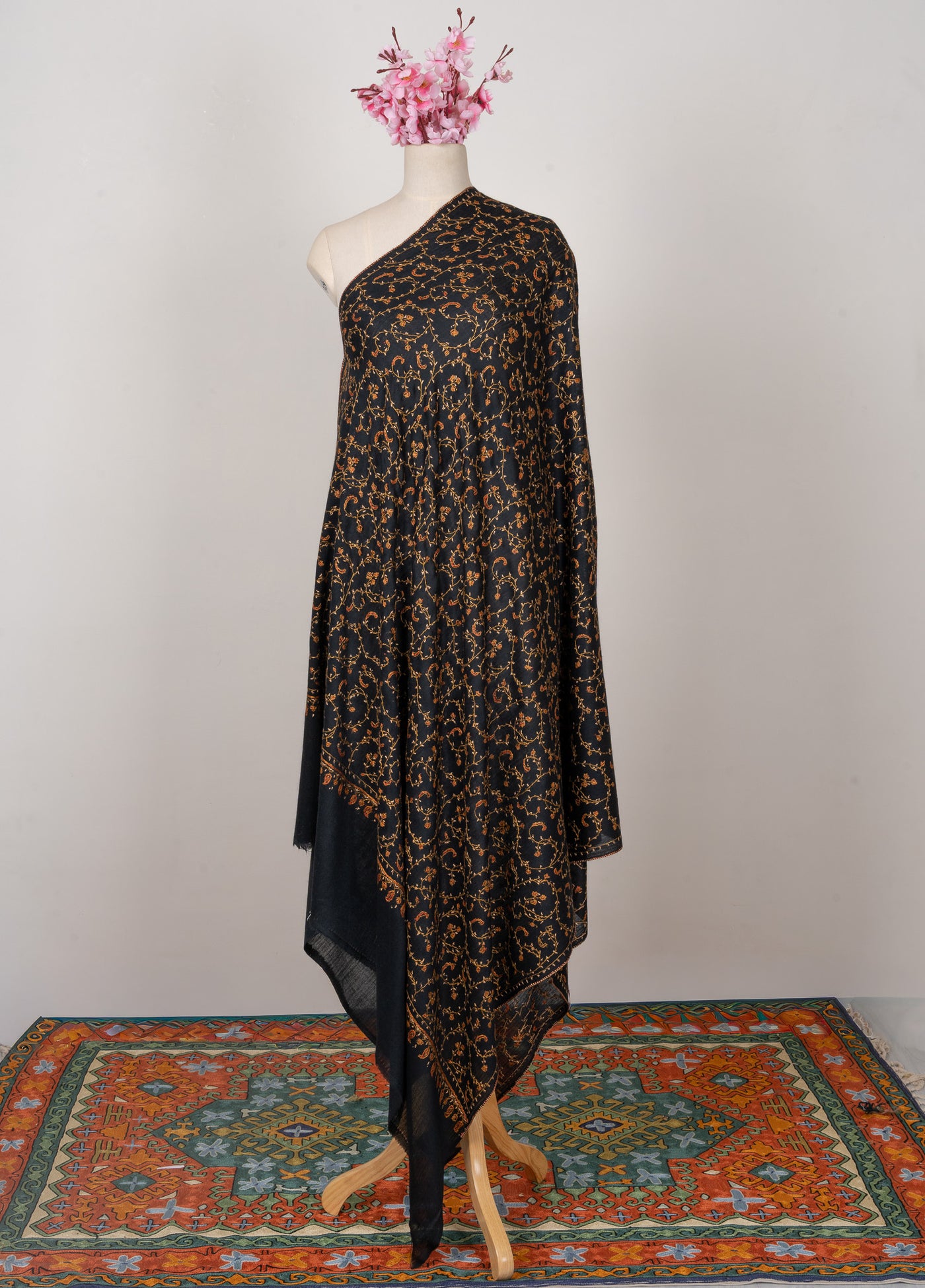 Nocturne Gold — 2.5 Yards Sozni Hand-Embroidered Shawl