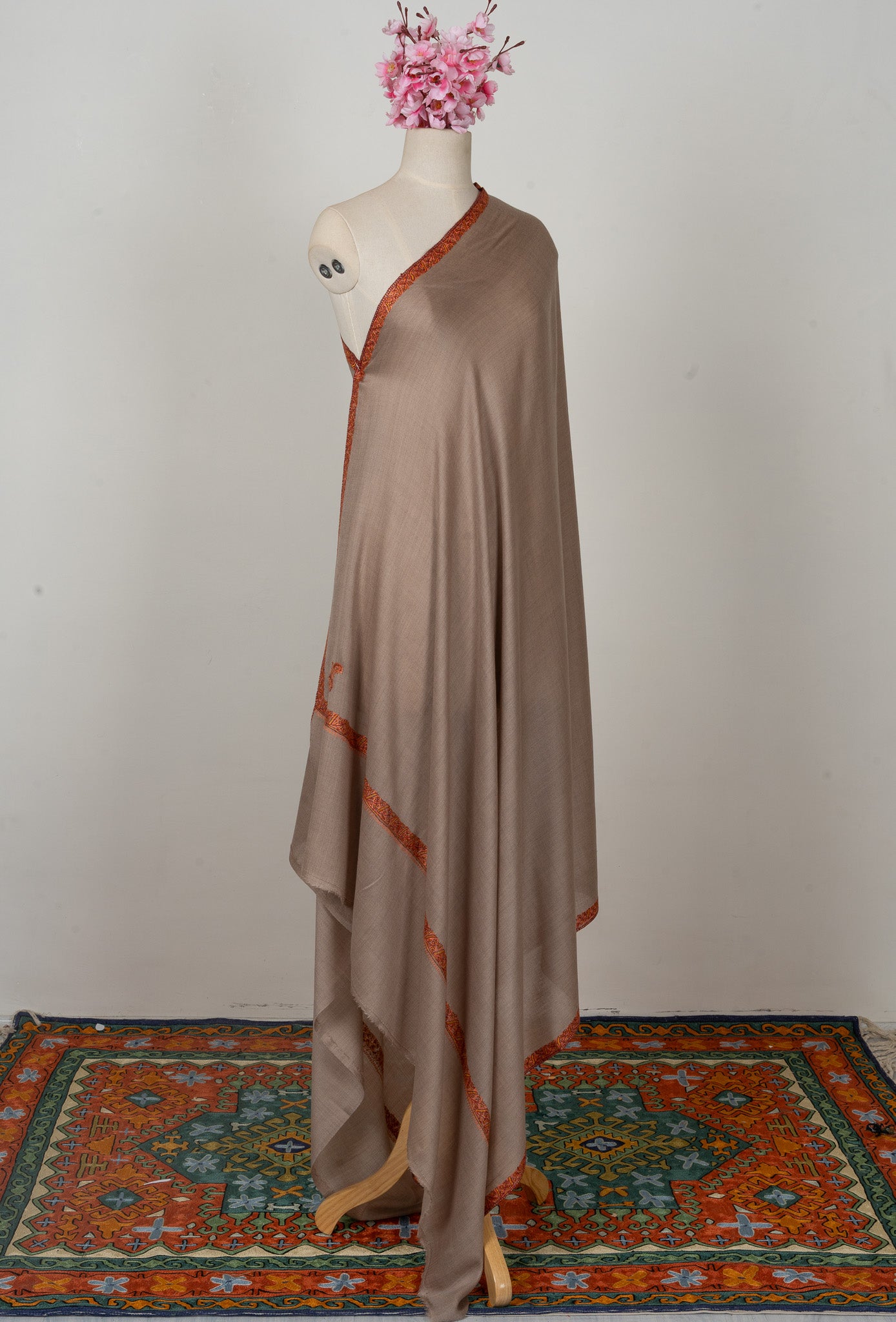 Ember Dusk — 2.5 Yards Sozni Hand-Embroidered Shawl