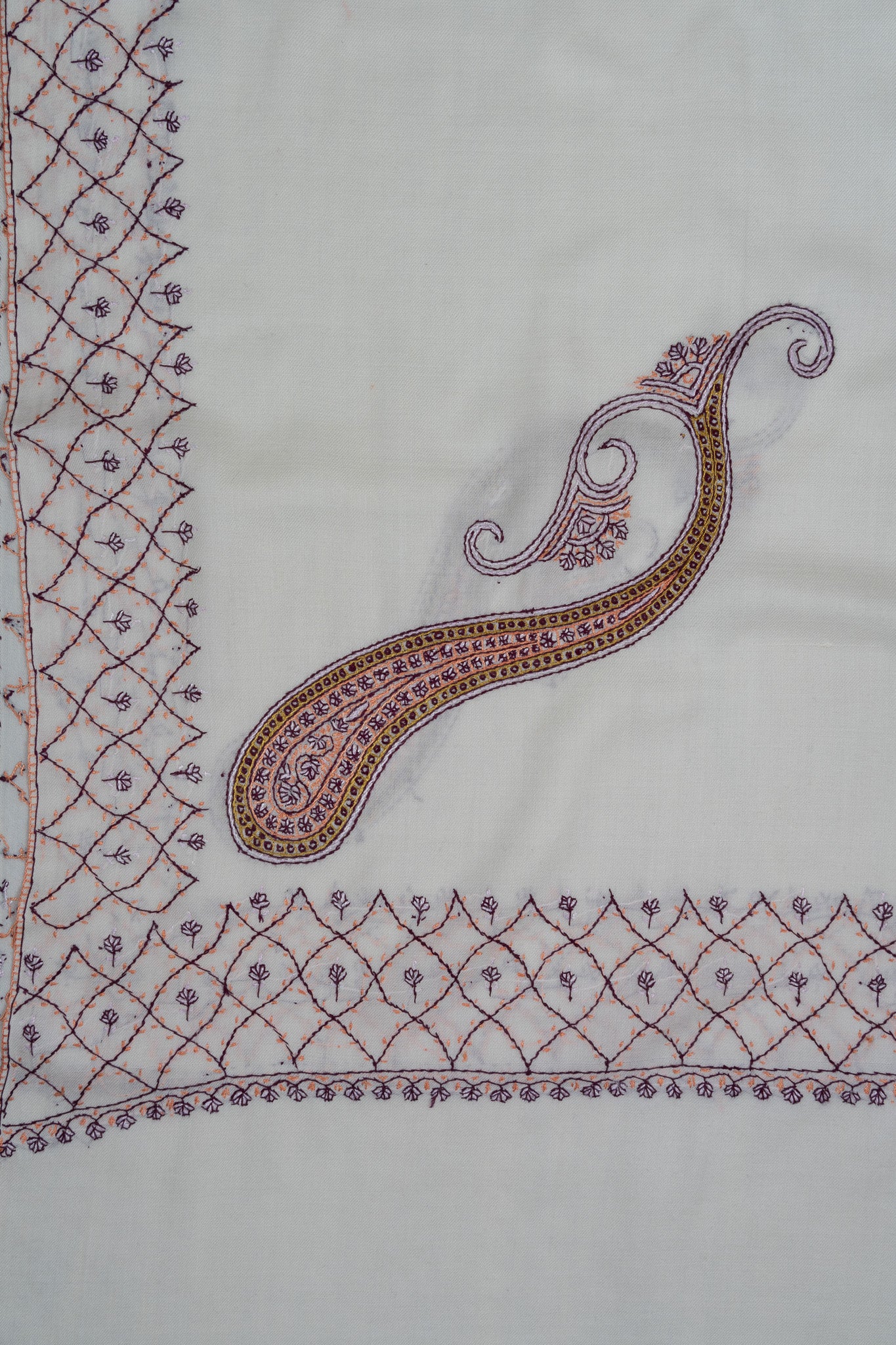Ivory Garden Vine – Sozni Hand Embroidered Merino Wool Shawl
