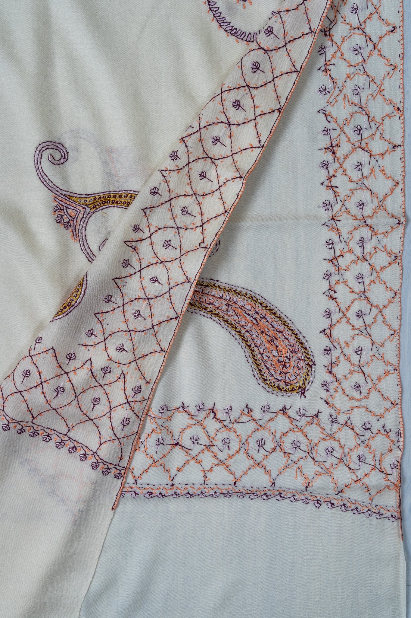 Ivory Garden Vine – Sozni Hand Embroidered Merino Wool Shawl