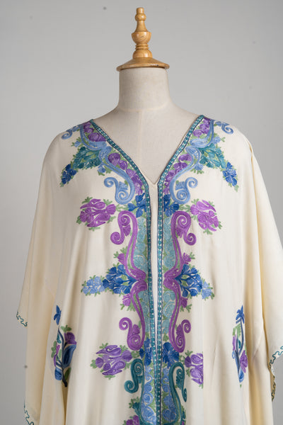 Royal Garden Aari Embroidered Kaftans in Ivory