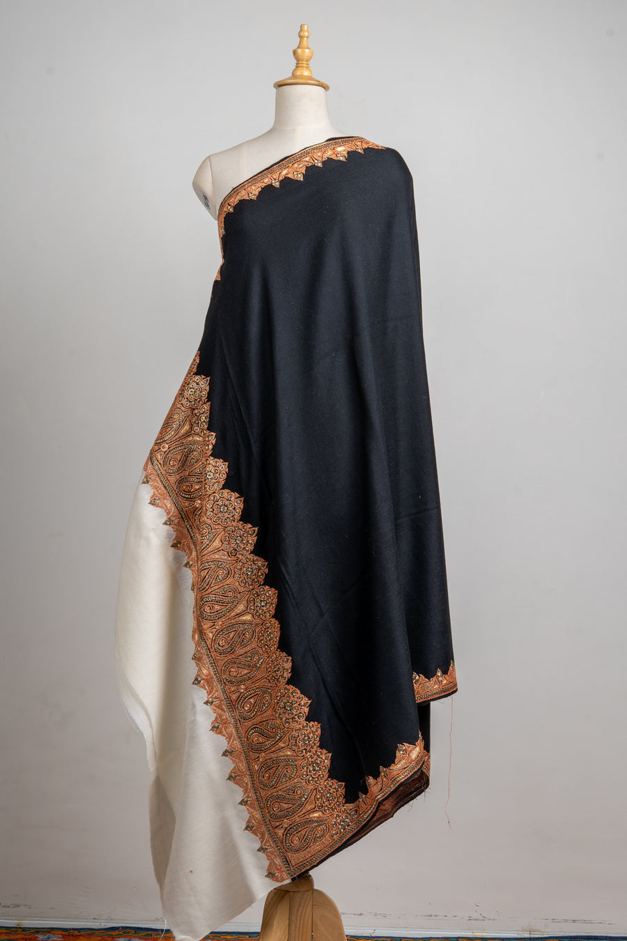 Midnight Elegance Merino Wool Shawl with Tilla Embroidery