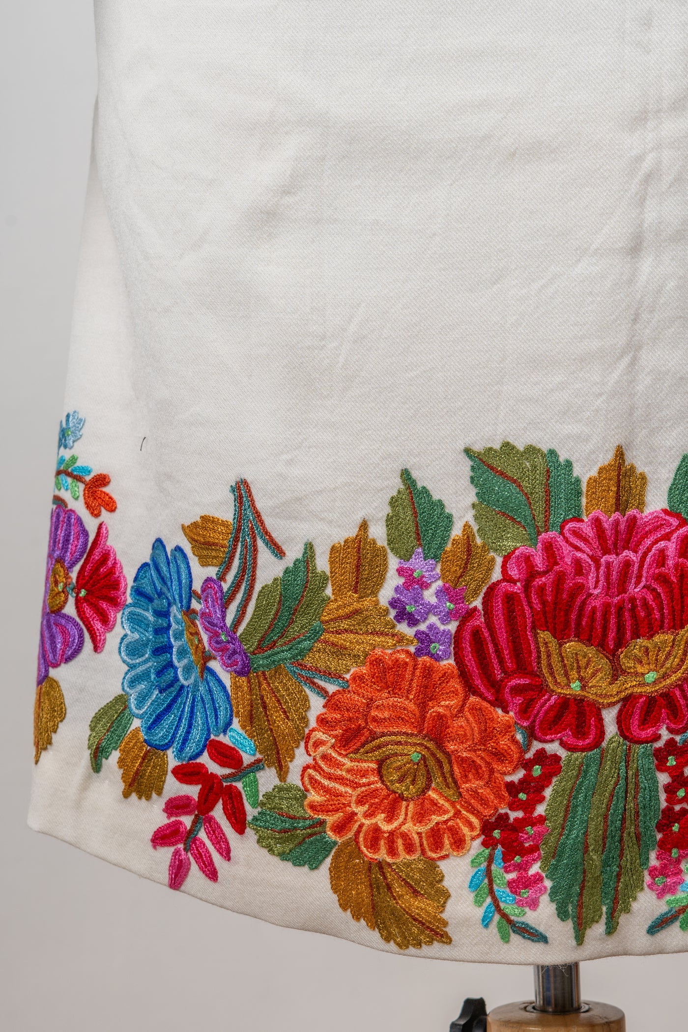 Ivory Blossom Aari Hand-Embroidered Long Jacket