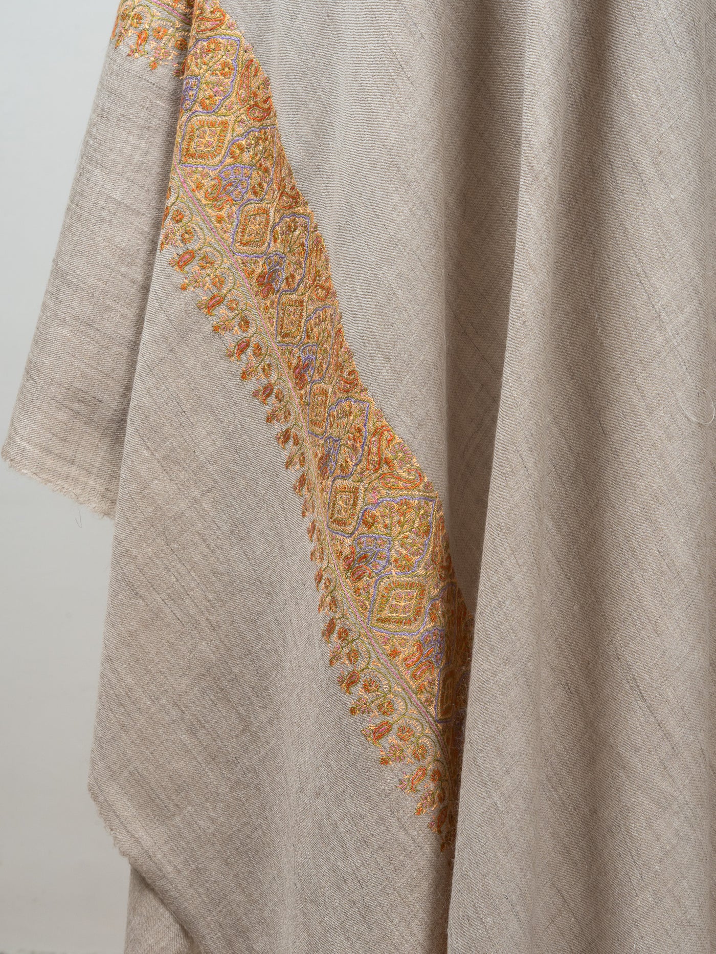 2.5 Yards: Sozni Hand Embroidered Pashmina: Multitone Geometric Border Detail