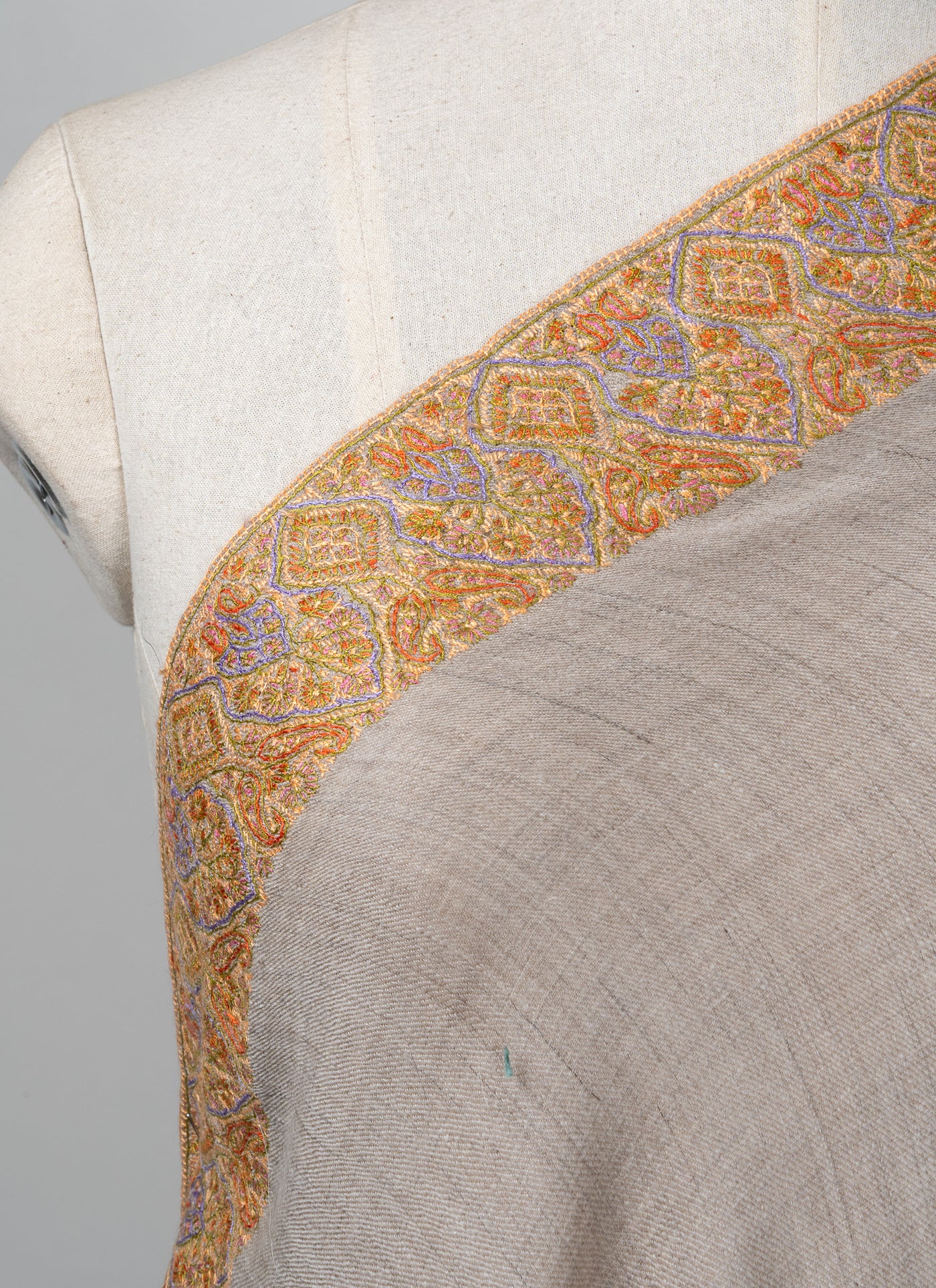 2.5 Yards: Sozni Hand Embroidered Pashmina: Multitone Geometric Border Detail