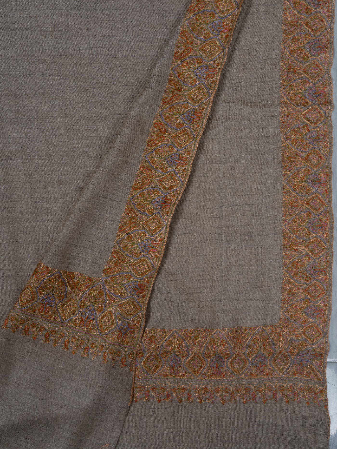 2.5 Yards: Sozni Hand Embroidered Pashmina: Multitone Geometric Border Detail