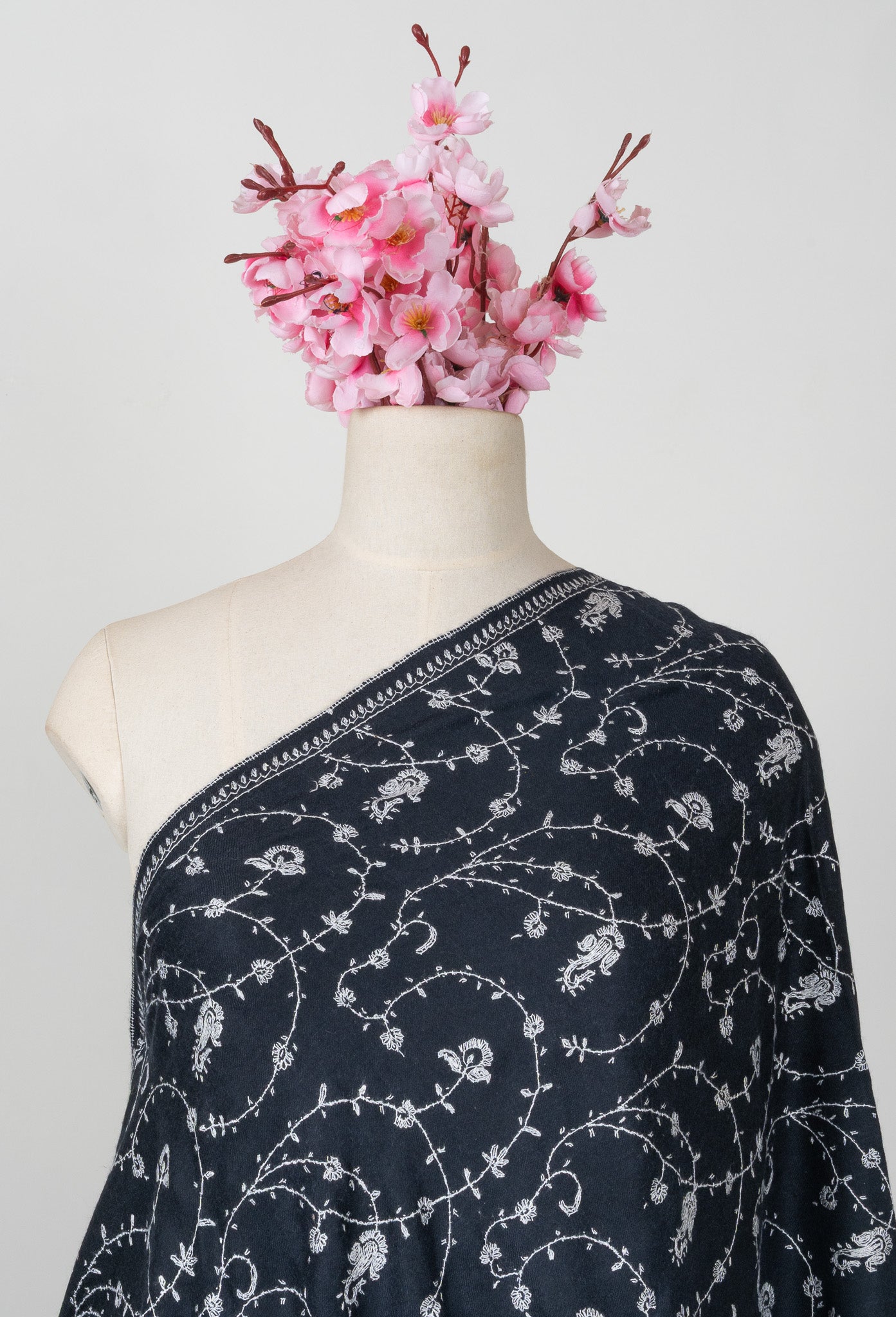 2.5 Yards: Sozni Hand Embroidered Pashmina: Ebony White Floral Scroll