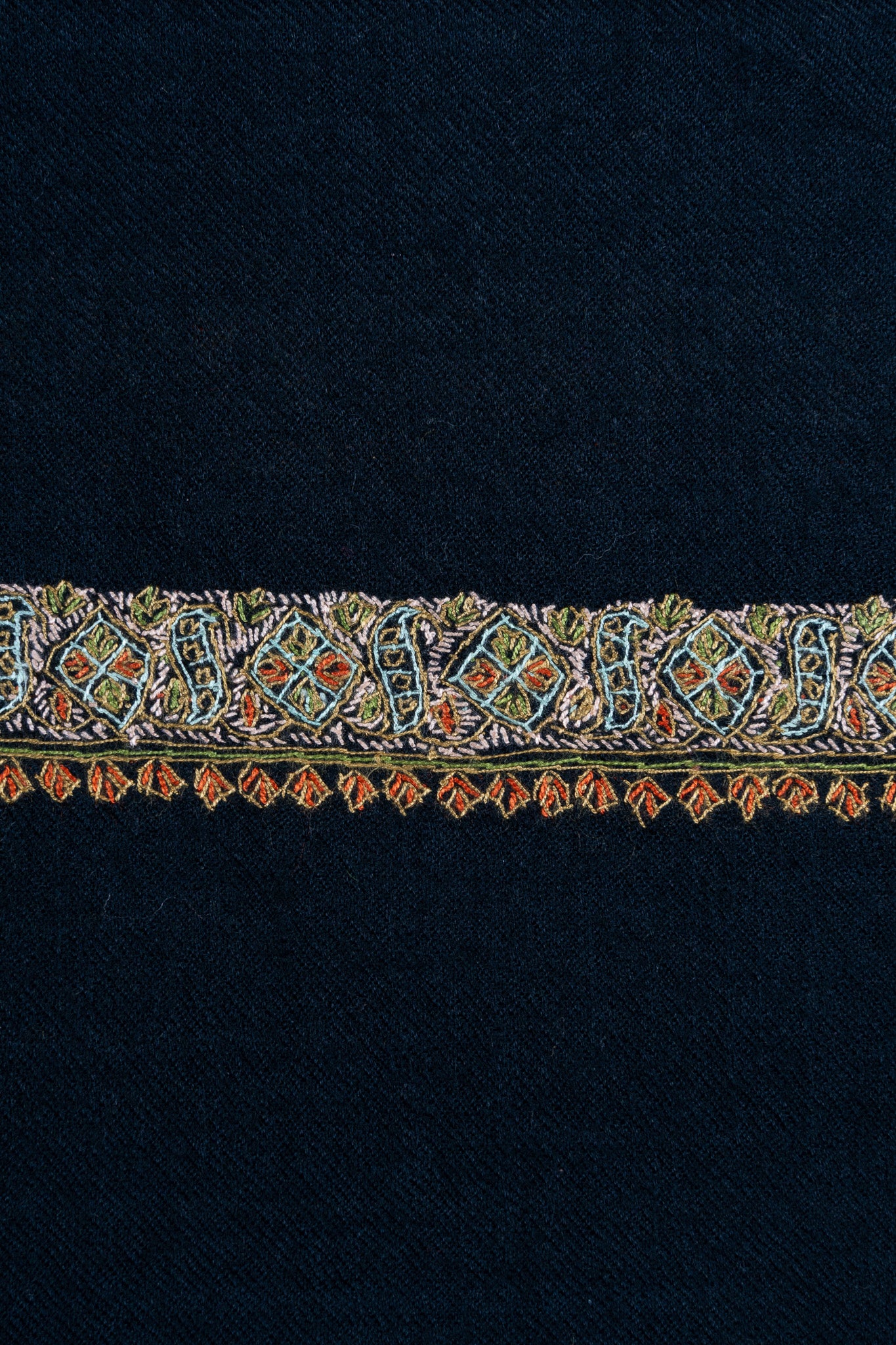 2.5 Yards: Sozni Hand Embroidered Pashmina: Midnight Black Gold Edge Classic