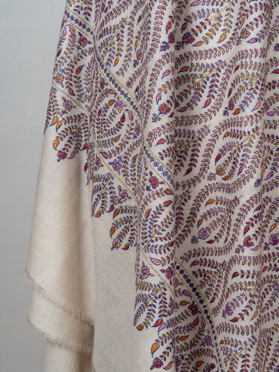 Sozni Hand Embroidered Pashmina: Ivory Flowing Paisley Wave