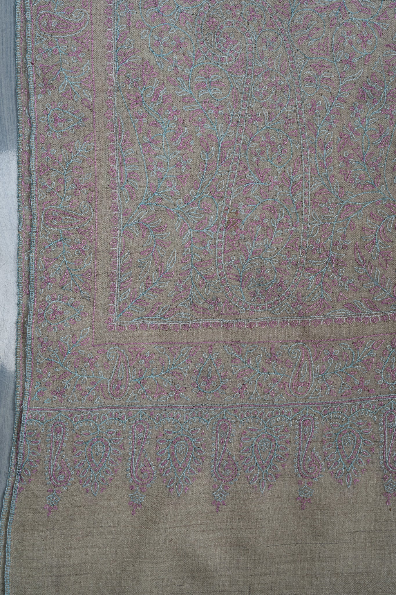 Sozni Hand Embroidered Pashmina: Soft Pearl All Over Pastel Garden