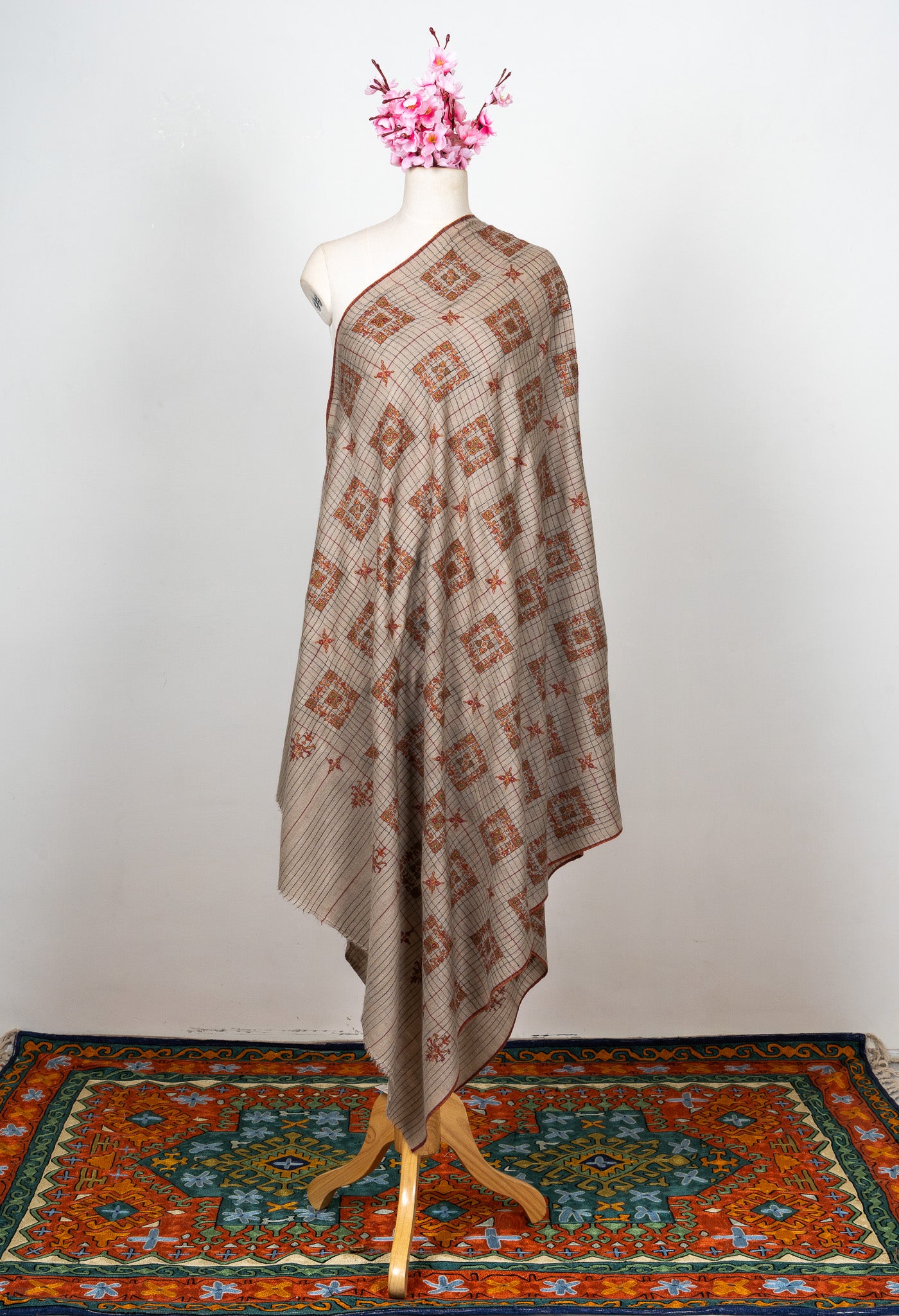 Sozni Hand Embroidered Pashmina: Sandstone Geometric Medallion Grid