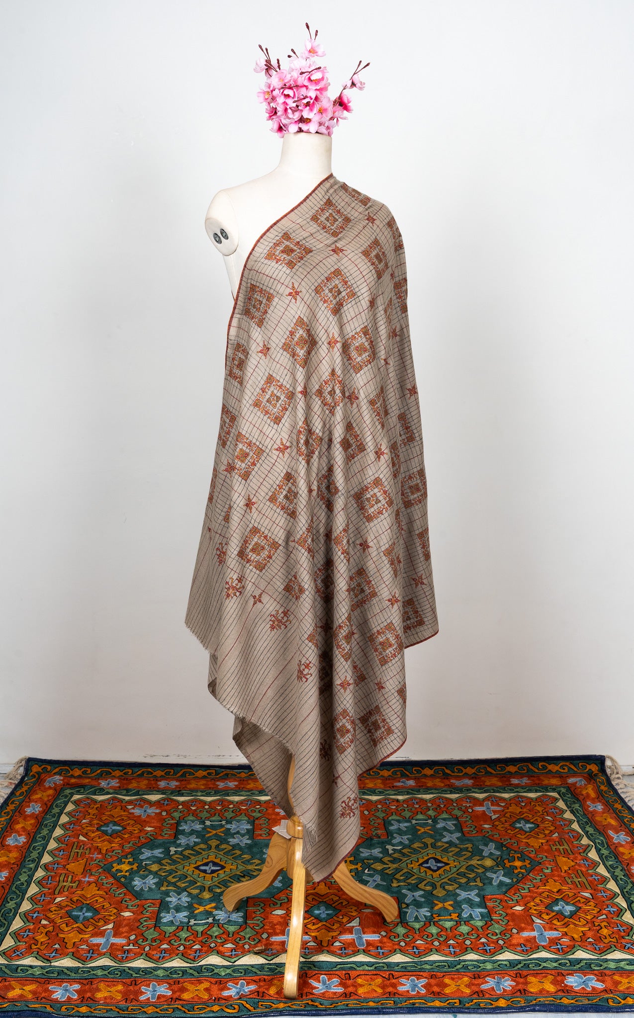 Sozni Hand Embroidered Pashmina: Sandstone Geometric Medallion Grid
