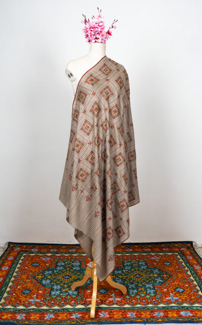 Sozni Hand Embroidered Pashmina: Sandstone Geometric Medallion Grid