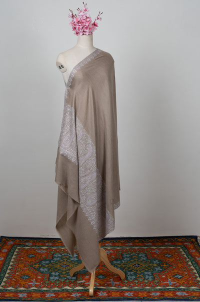 Sozni Hand Embroidered Pashmina: Mocha White Paisley Corner Frame