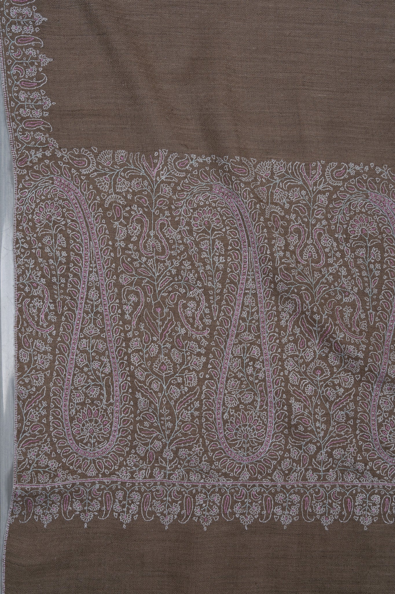 Sozni Hand Embroidered Pashmina: Mocha White Paisley Corner Frame