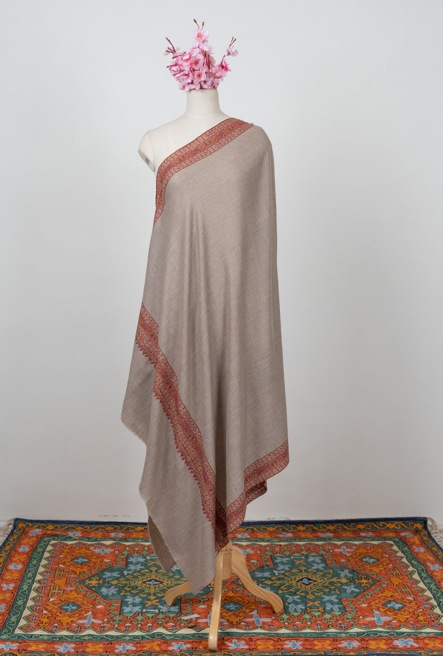 Sozni Hand Embroidered Pashmina: Soft Taupe Heritage Border