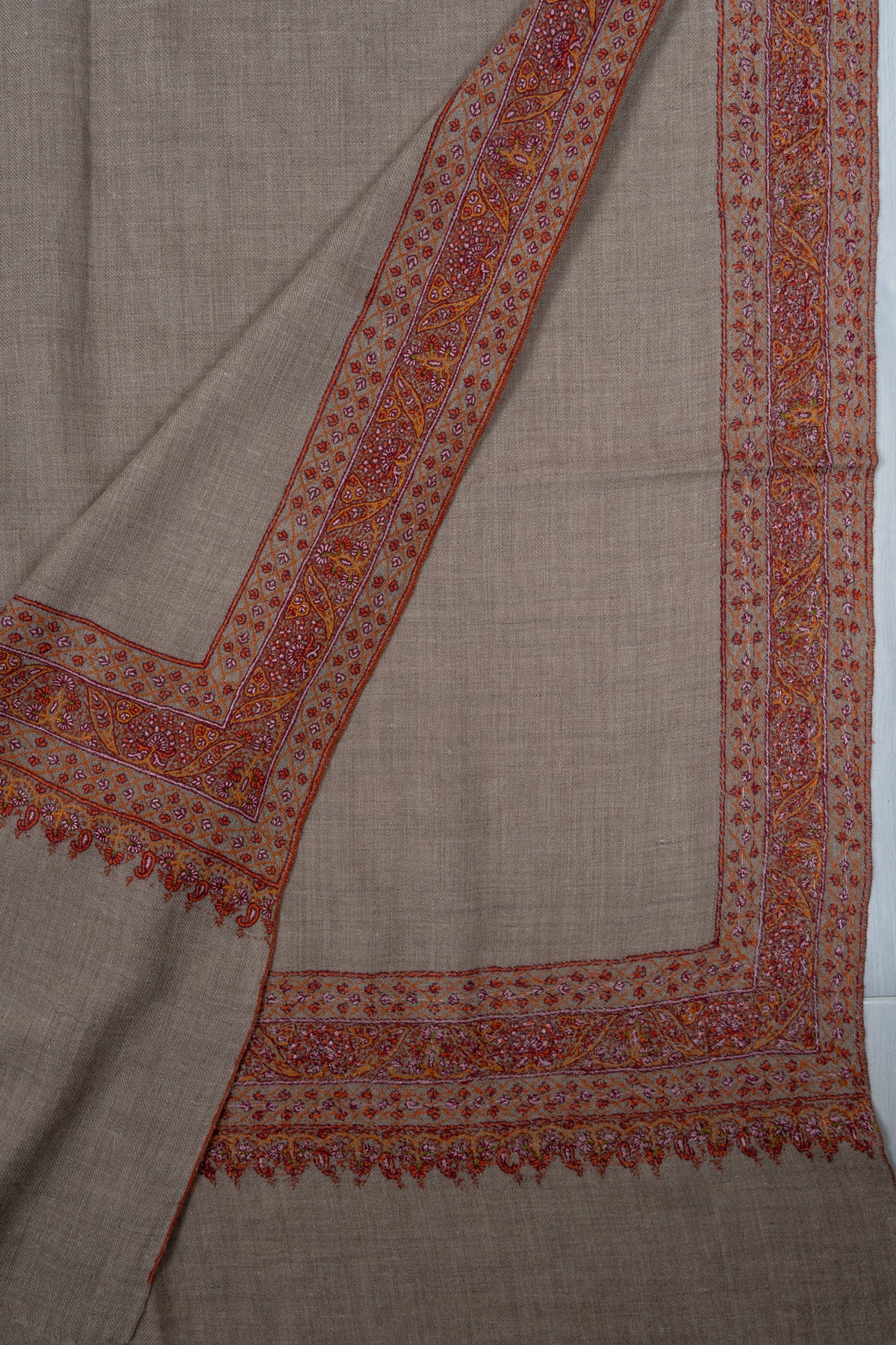 Sozni Hand Embroidered Pashmina: Soft Taupe Heritage Border
