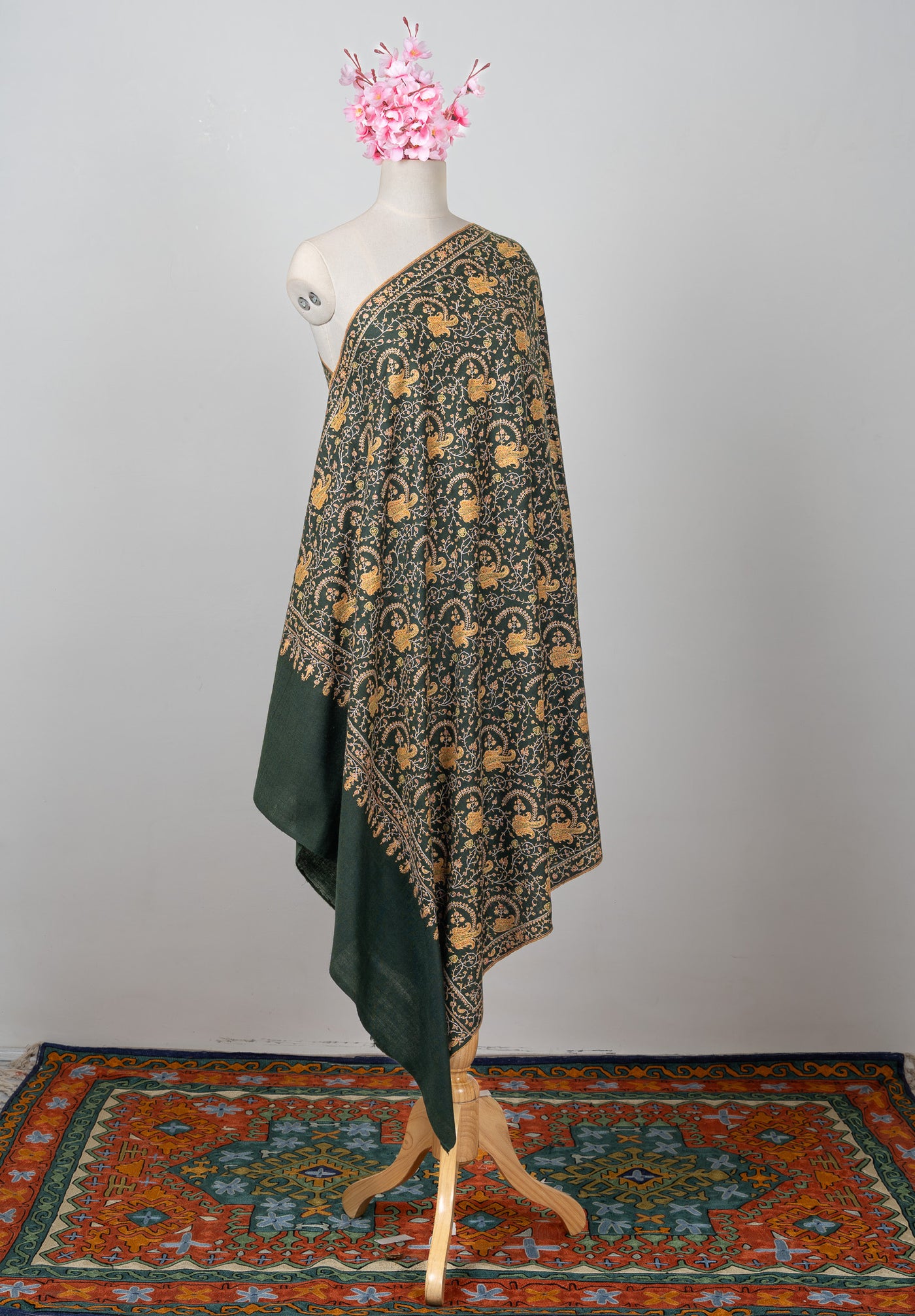Sozni Hand Embroidered Pashmina: Forest Green Regal Paisley