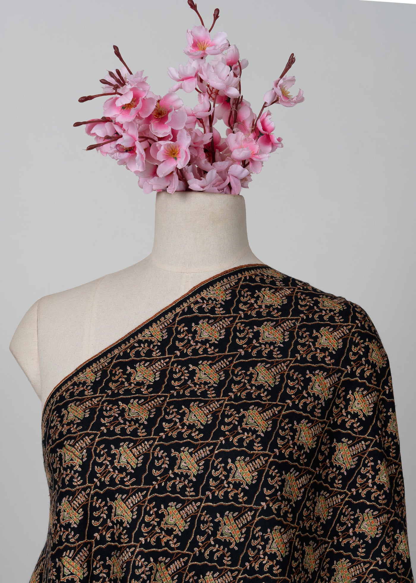 Sozni Hand Embroidered Pashmina: Dark Heritage Trellis