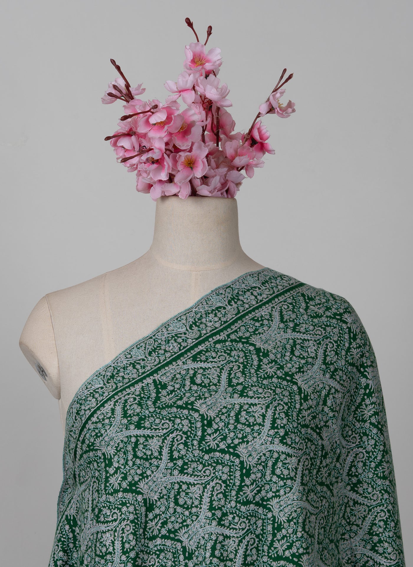 Sozni Hand Embroidered Pashmina: Emerald Green Classic All Over Pattern