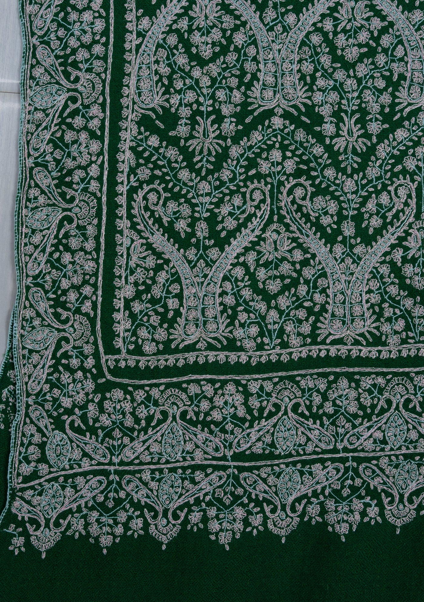 Sozni Hand Embroidered Pashmina: Emerald Green Classic All Over Pattern