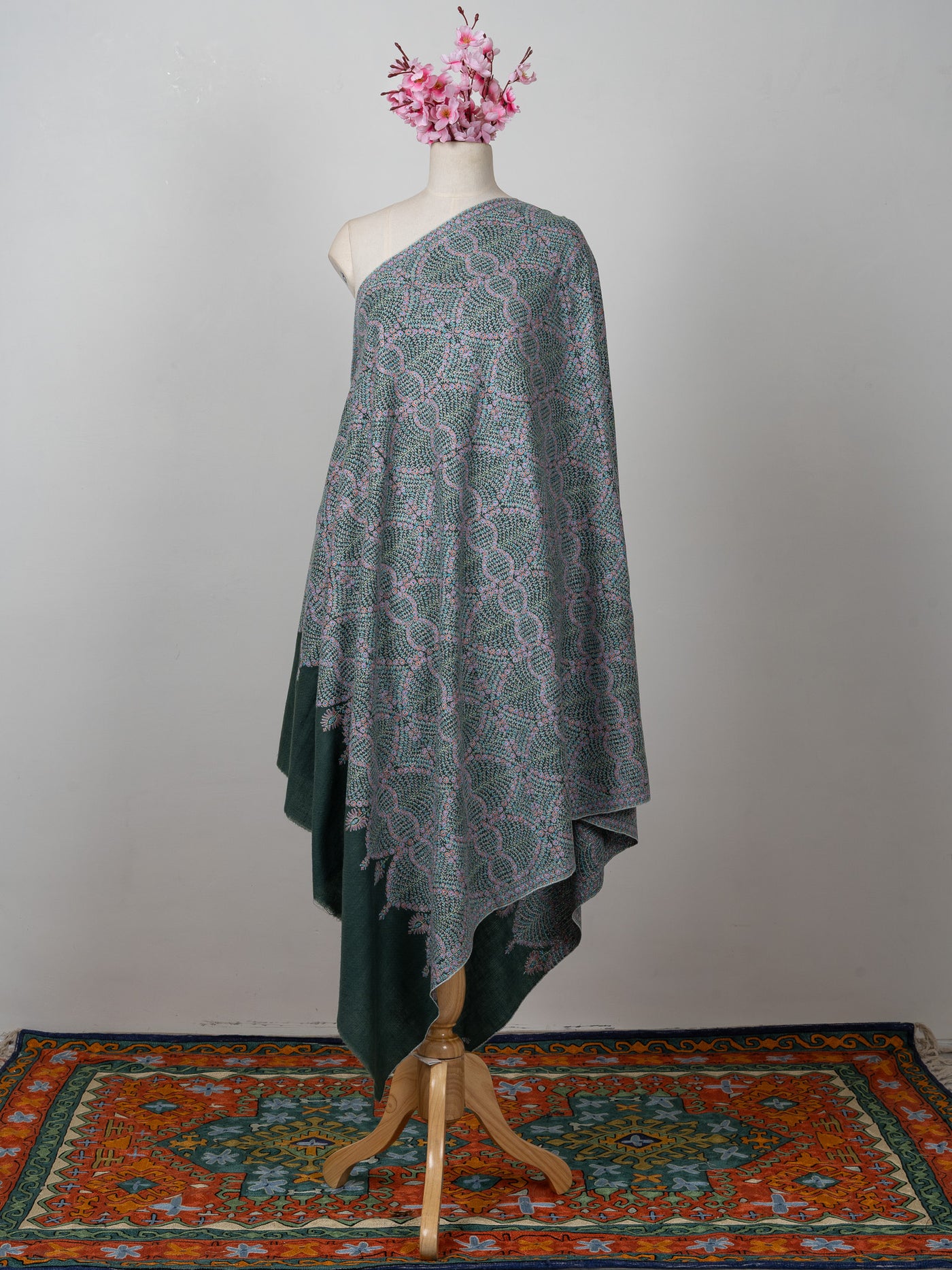 Sozni Hand Embroidered Pashmina: Sage Green Dense Vine Work