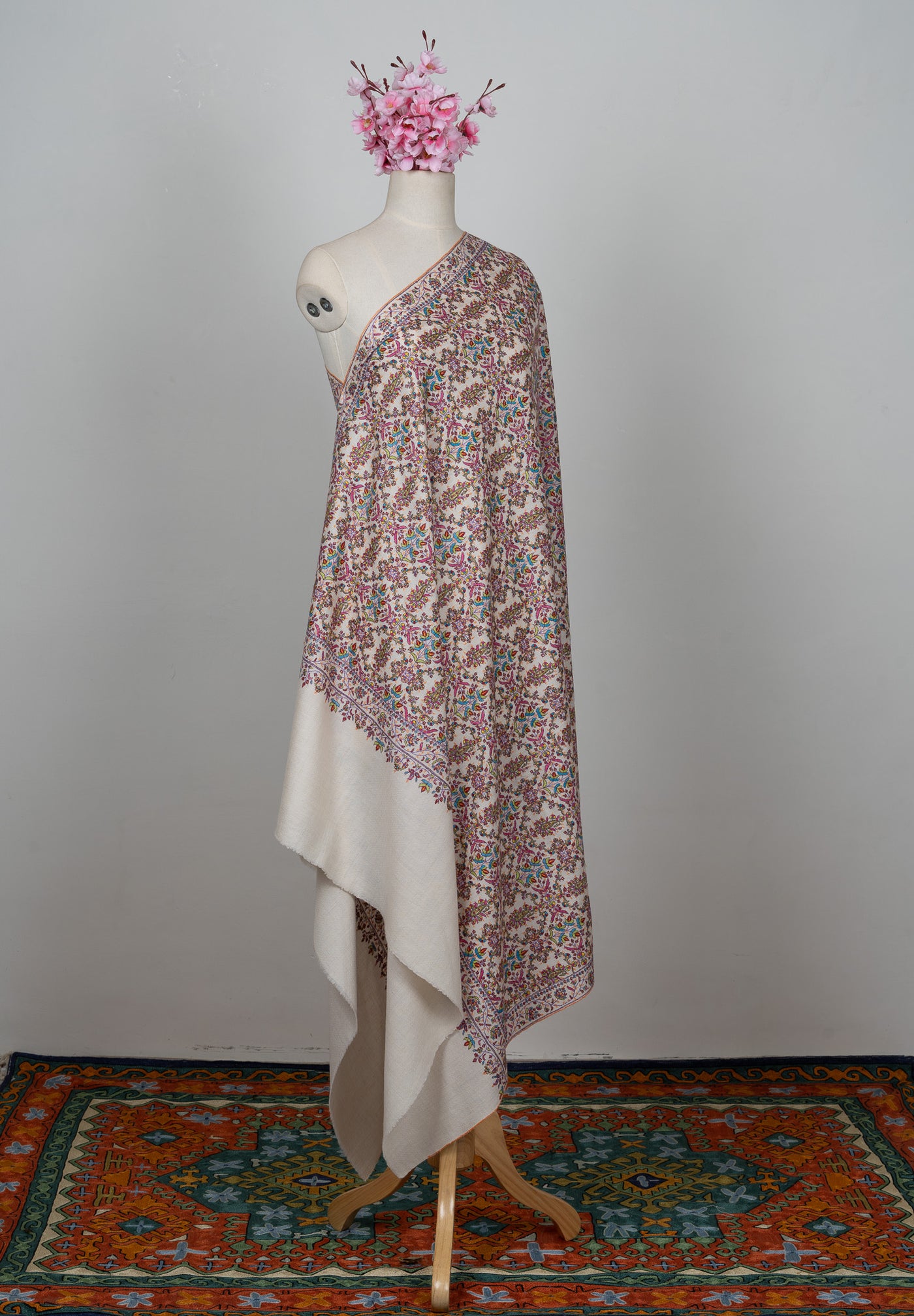 Gul-e-Firdaus — Pure Pashmina Sozni Shawl