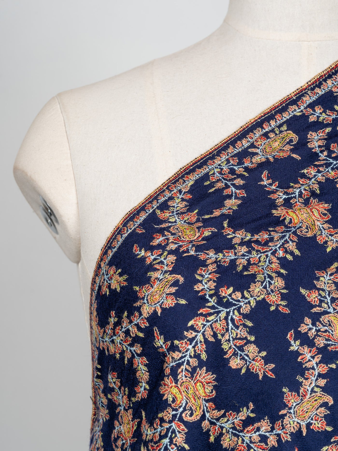 Neel-e-Nazakat — Pure Pashmina Sozni Shawl