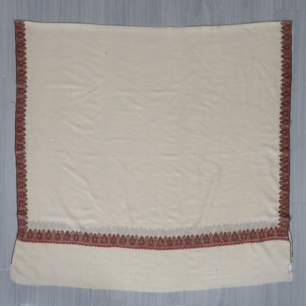 Ivory Regal Border: pure pashmina Hand Embroidered 2.5 Yards Shawl