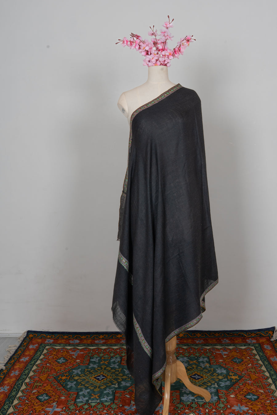 Noir Border Classic: Pure Pashmina Sozni Hand Embroidered 2.5 Yards Shawl