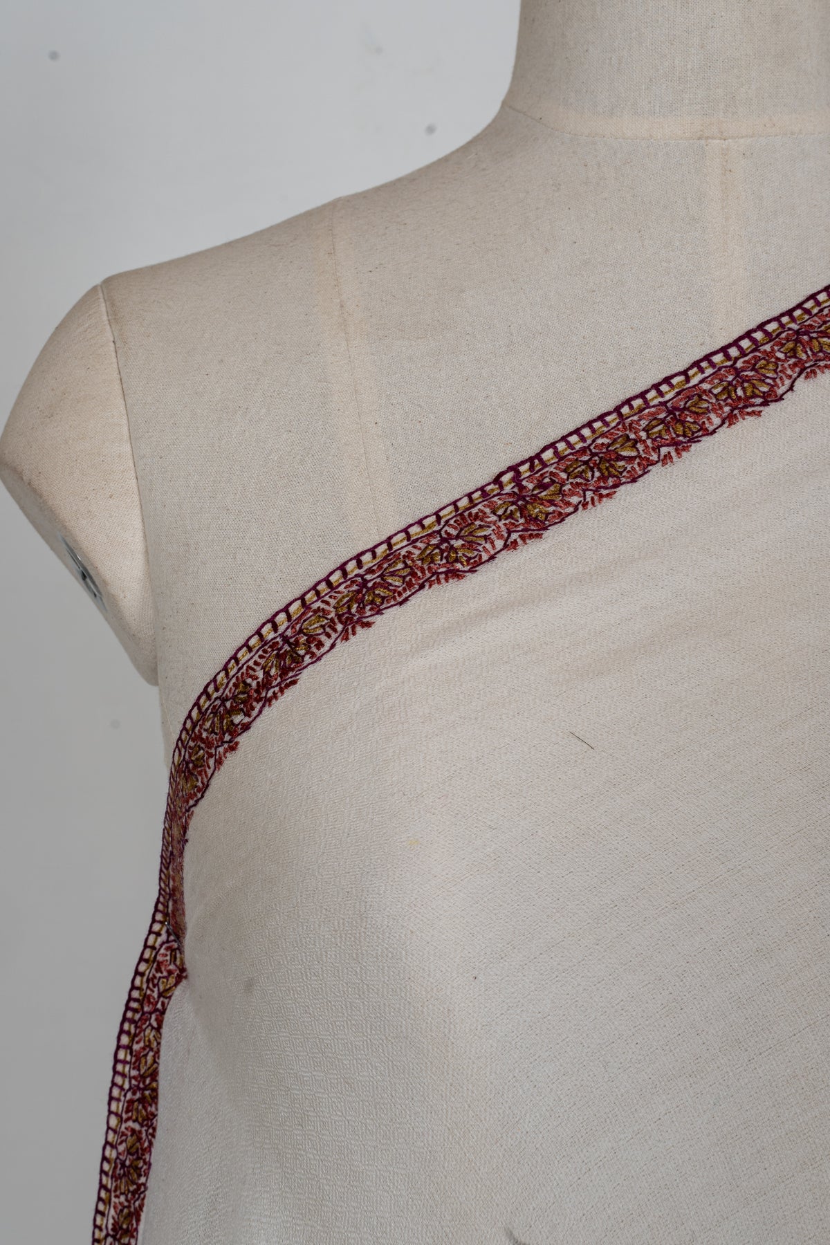Ivory Minimal Border Grace: Merino Wool Hand Embroidered 2.5 Yards Shawl