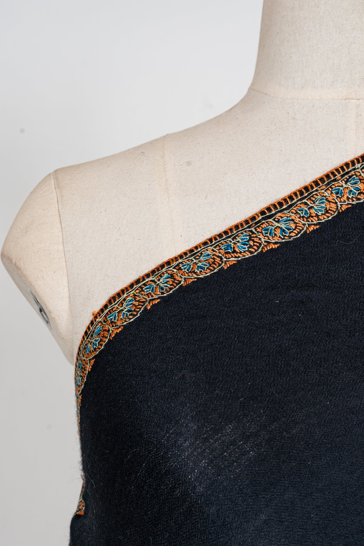 Midnight Black Regal Edge: Merino Wool Hand Embroidered 2.5 Yards Shawl