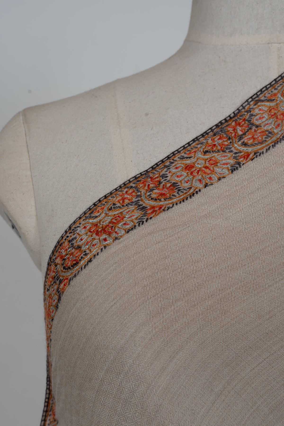 Ivory Rust Border Elegance: Merino Wool Hand Embroidered 2.5 Yards Shawl