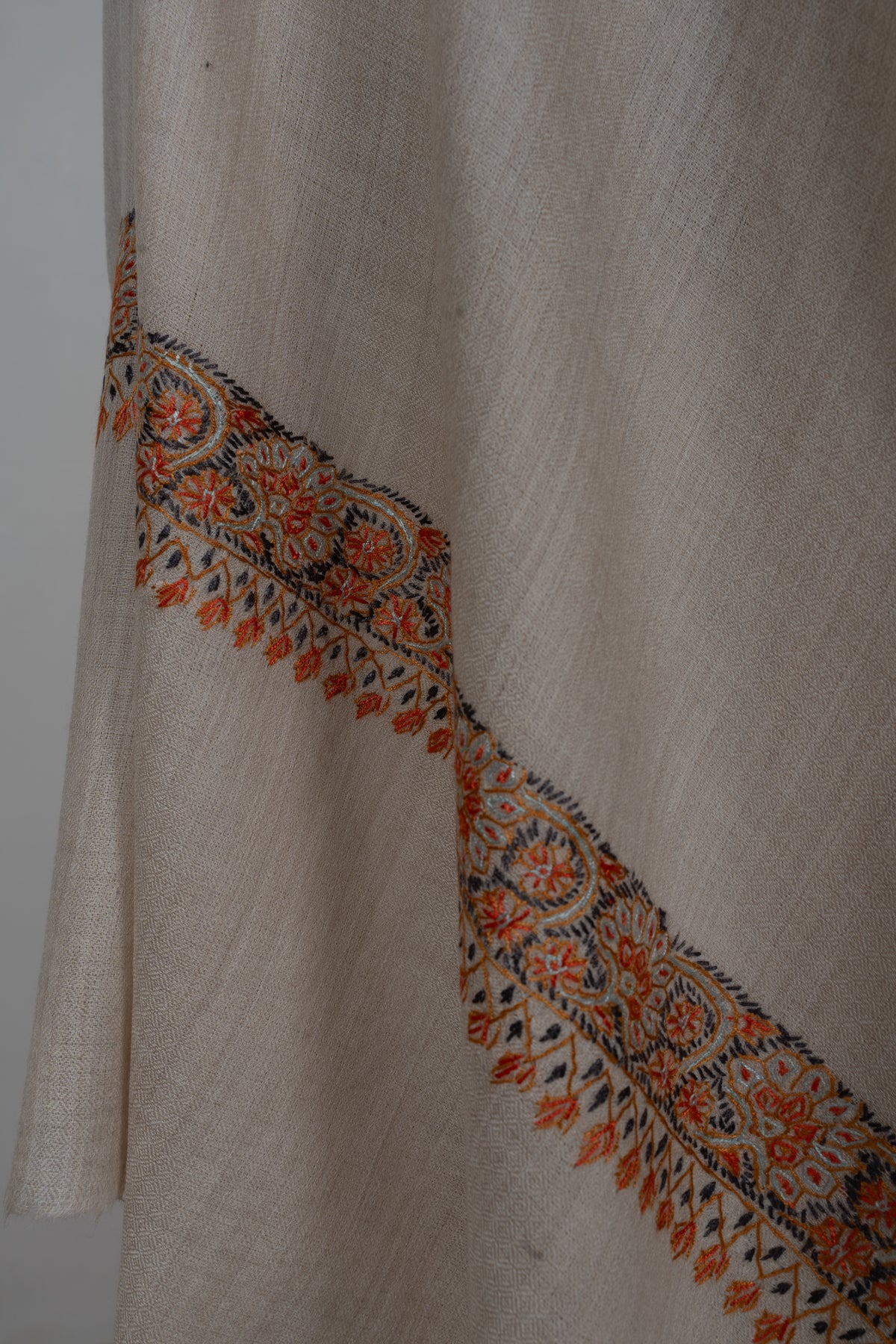 Ivory Rust Border Elegance: Merino Wool Hand Embroidered 2.5 Yards Shawl