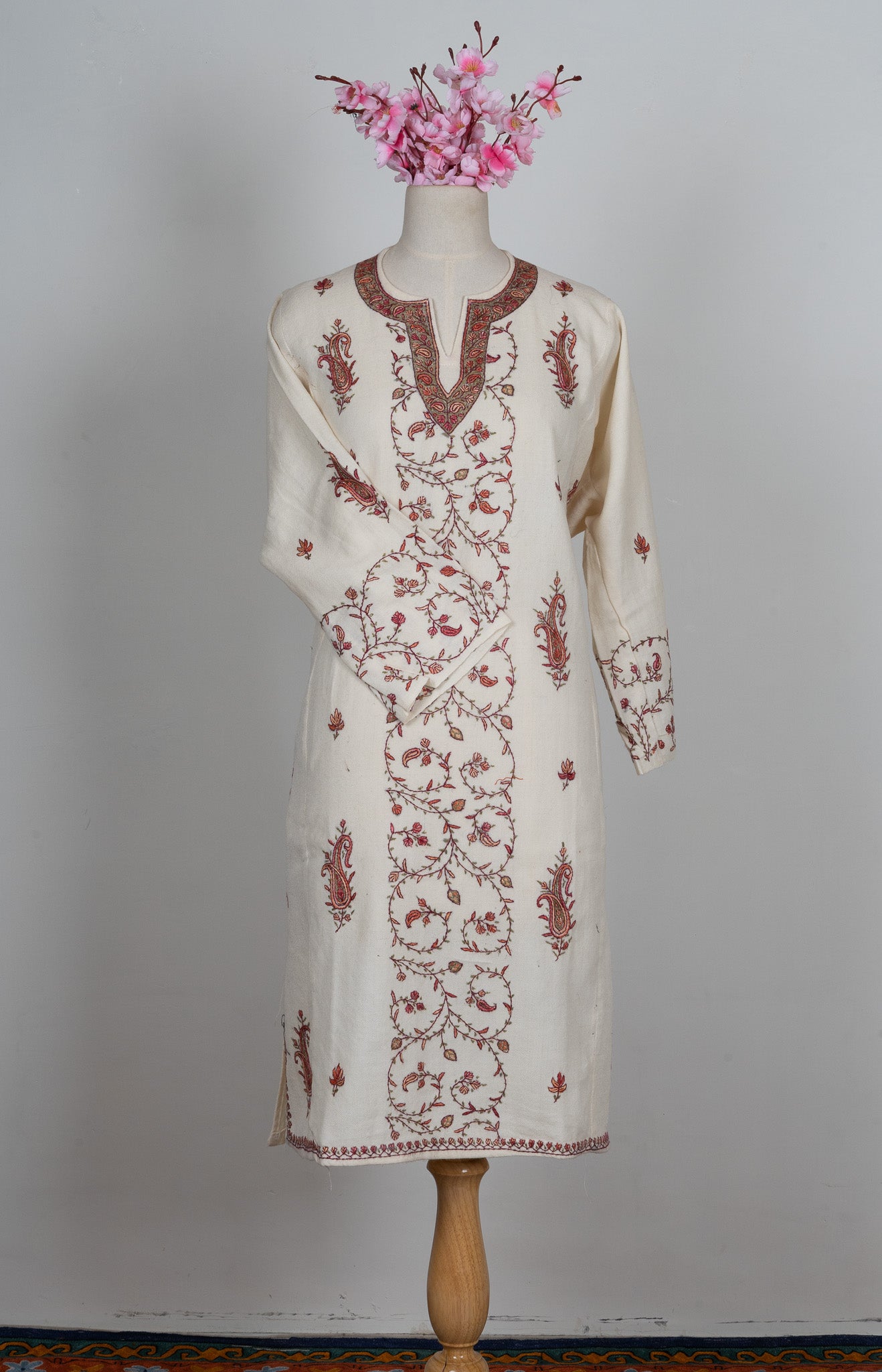 Pearl Vine Sozni Hand Embroidered Pheran