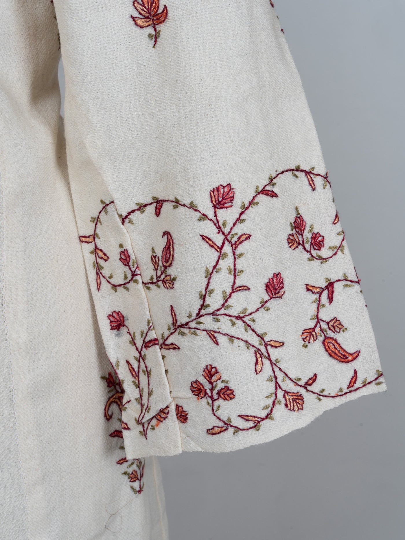 Pearl Vine Sozni Hand Embroidered Pheran