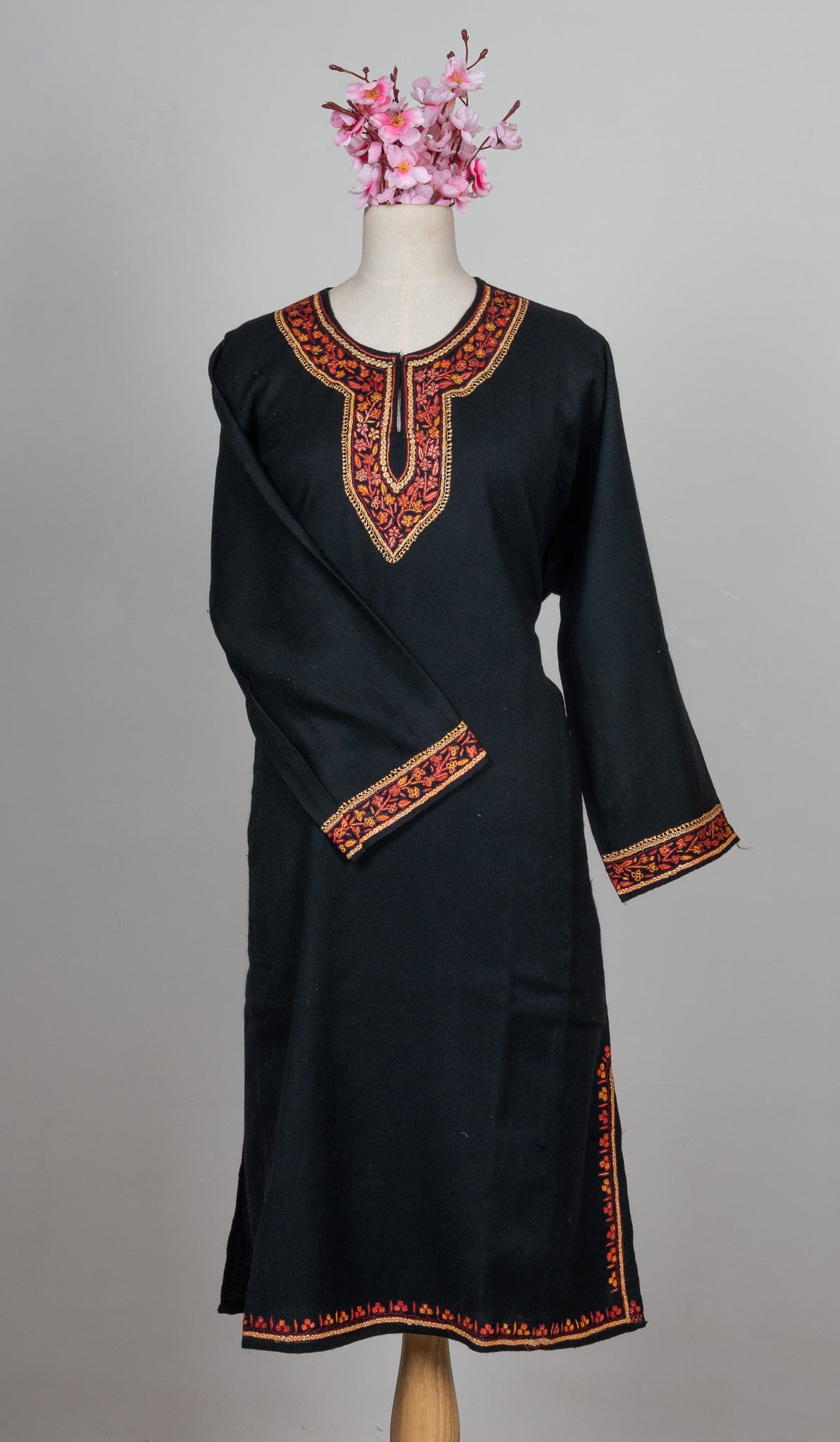 Midnight Border Sozni Hand Embroidered Pheran