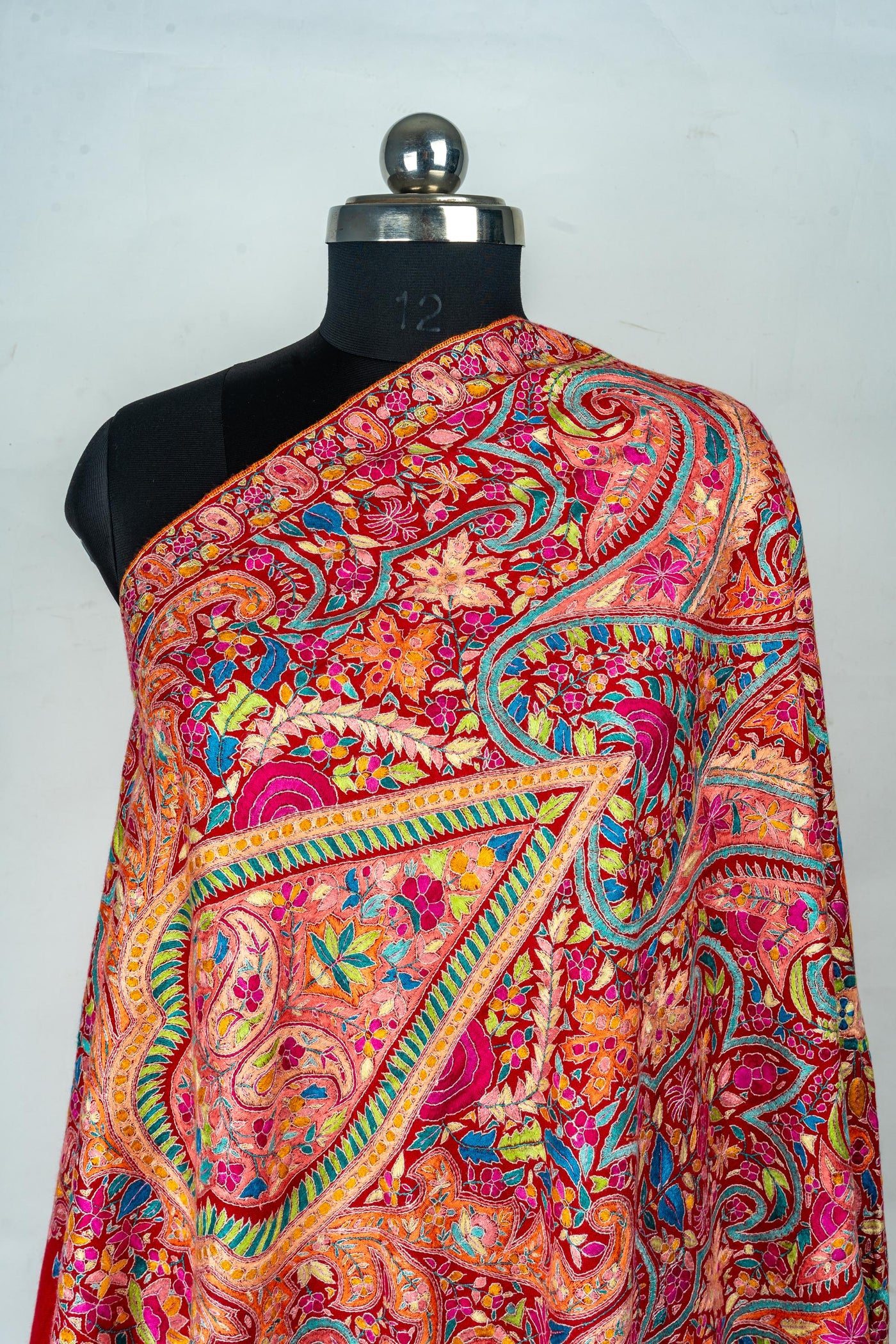 Gul-e-Ra'naa: Pure Pashmina Shawl with Hand-Embroidered (Papier Mache)